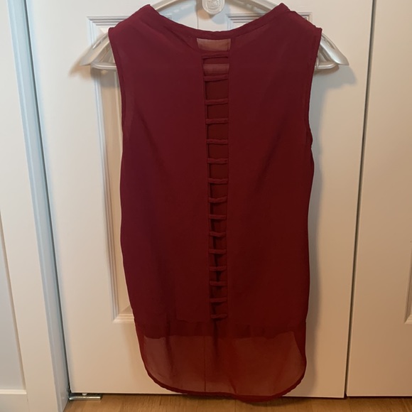 Forever21 Red tank (long) - Picture 3 of 4